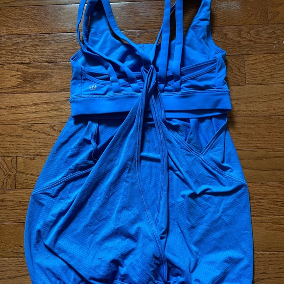 LuLuLemon Tank Top - Picture 1 of 2